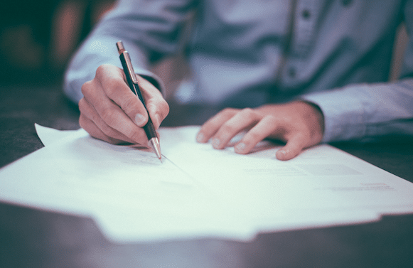 SHOULD I REQUEST FOR A YEAR END PERFORMANCE REVIEW AND HOW TO PREPARE FOR IT?