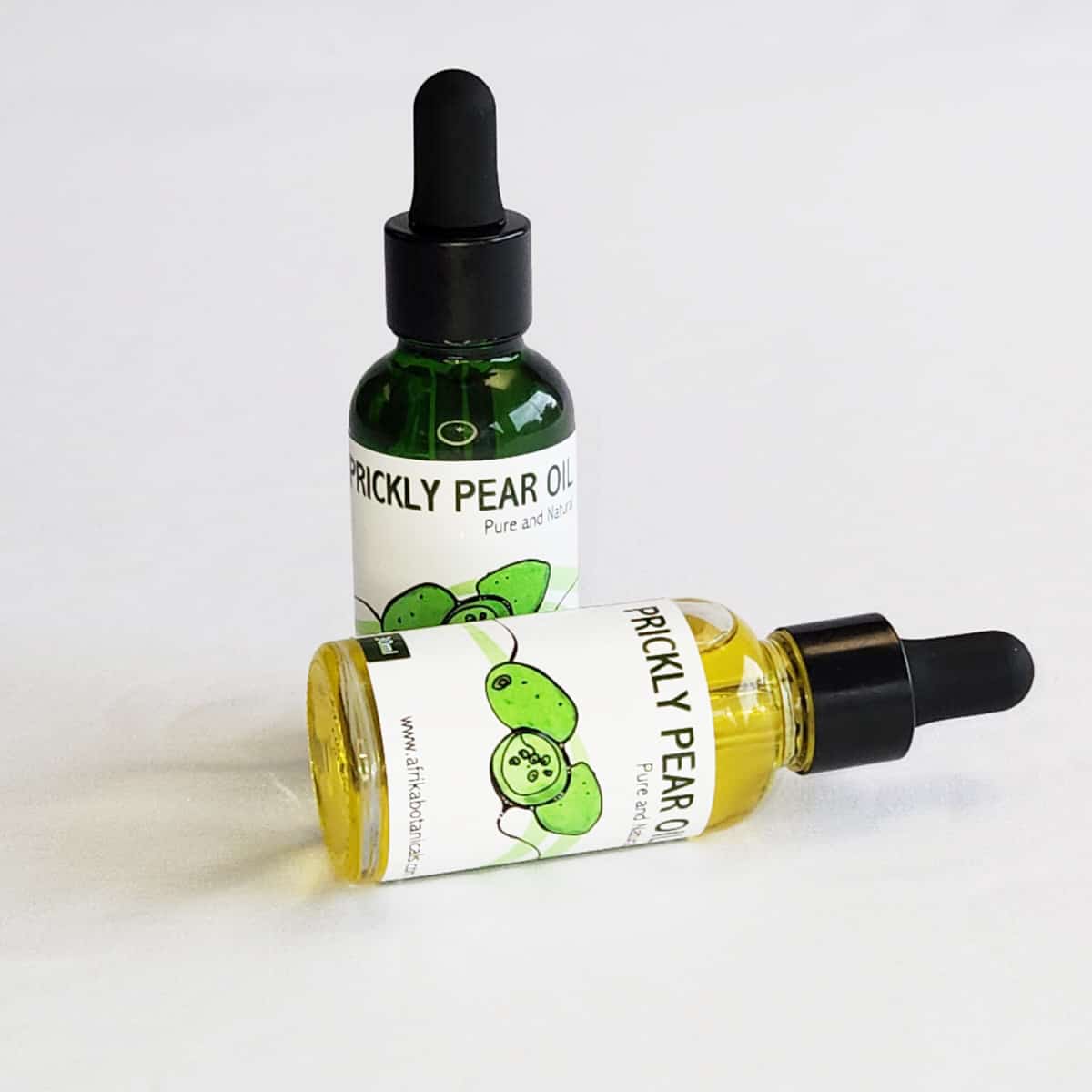 The Cactus Craze: Prickly Pear Oil is the Desert Gem Your Skin Needs