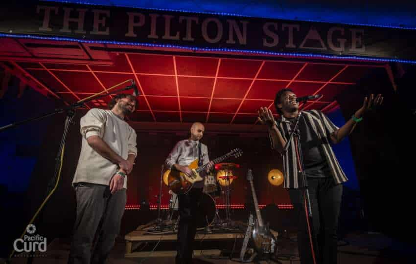 Stone Jets Performs At Glastonbury