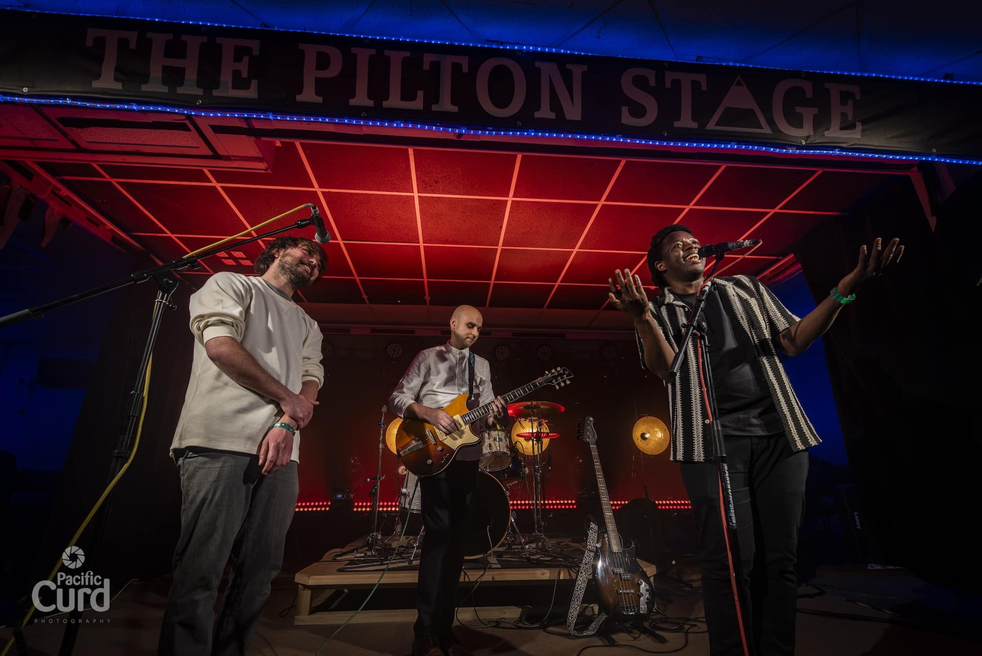 Stone Jets Performs At Glastonbury