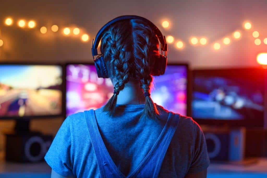 Managing Screen Time: Tips for a Balanced Digital Life