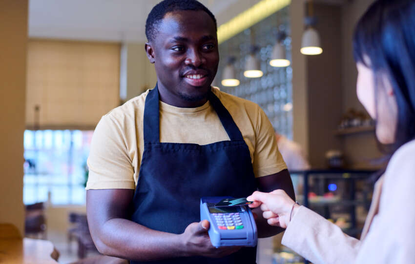 Festive Finances: Get Ready for Black Friday with Savvy, Sustainable Spending