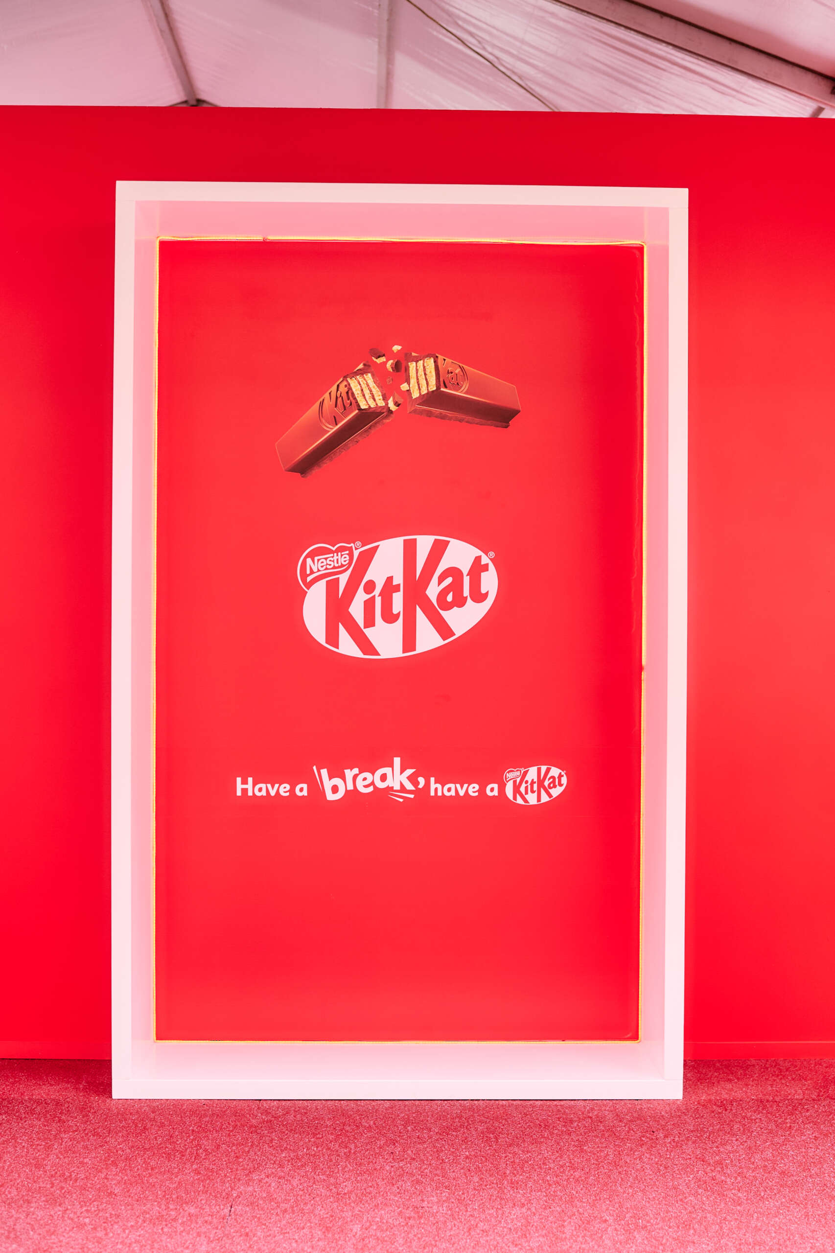 An Oasis for Real Breaks: Nestlé KitKat's New Stunt Reminds Us to Pause