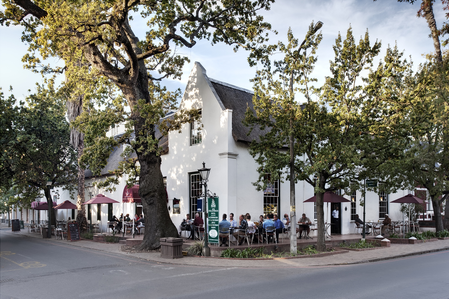 The Vineyard Group acquires Stellenbosch Hotel and Stellenbosch Kitchen