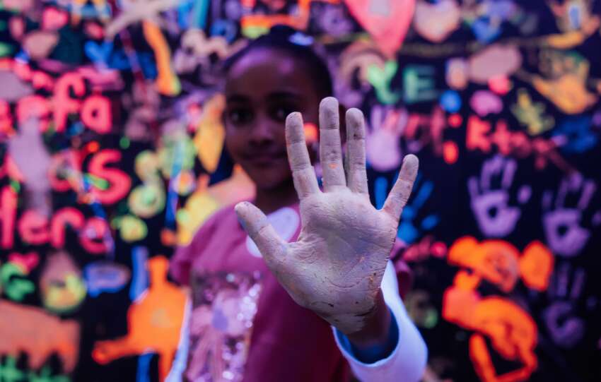 Glow-in-the-Dark Creativity Comes to Liberty Promenade