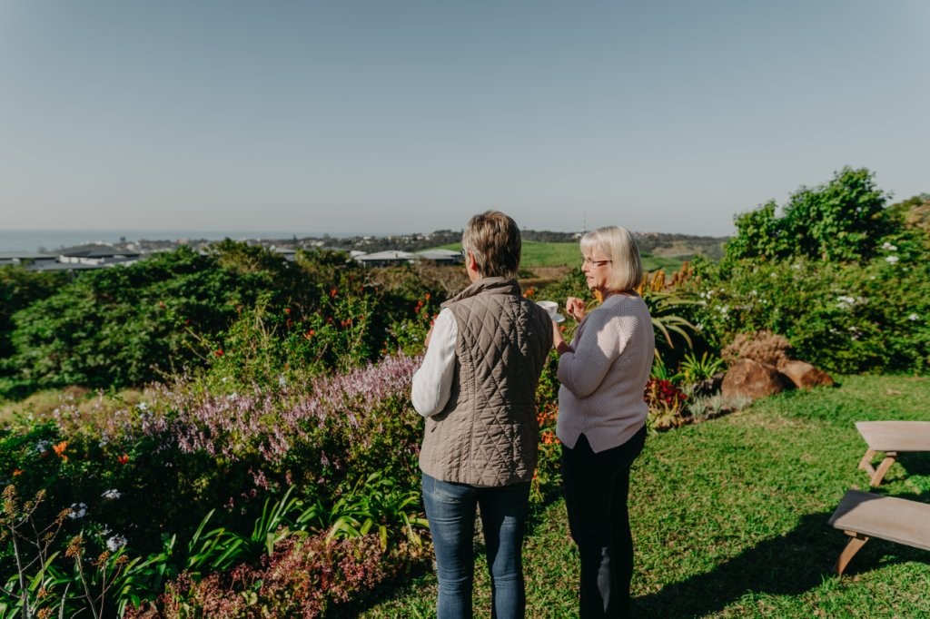 The 6 Points of Connection That Retirees Need to Combat Loneliness