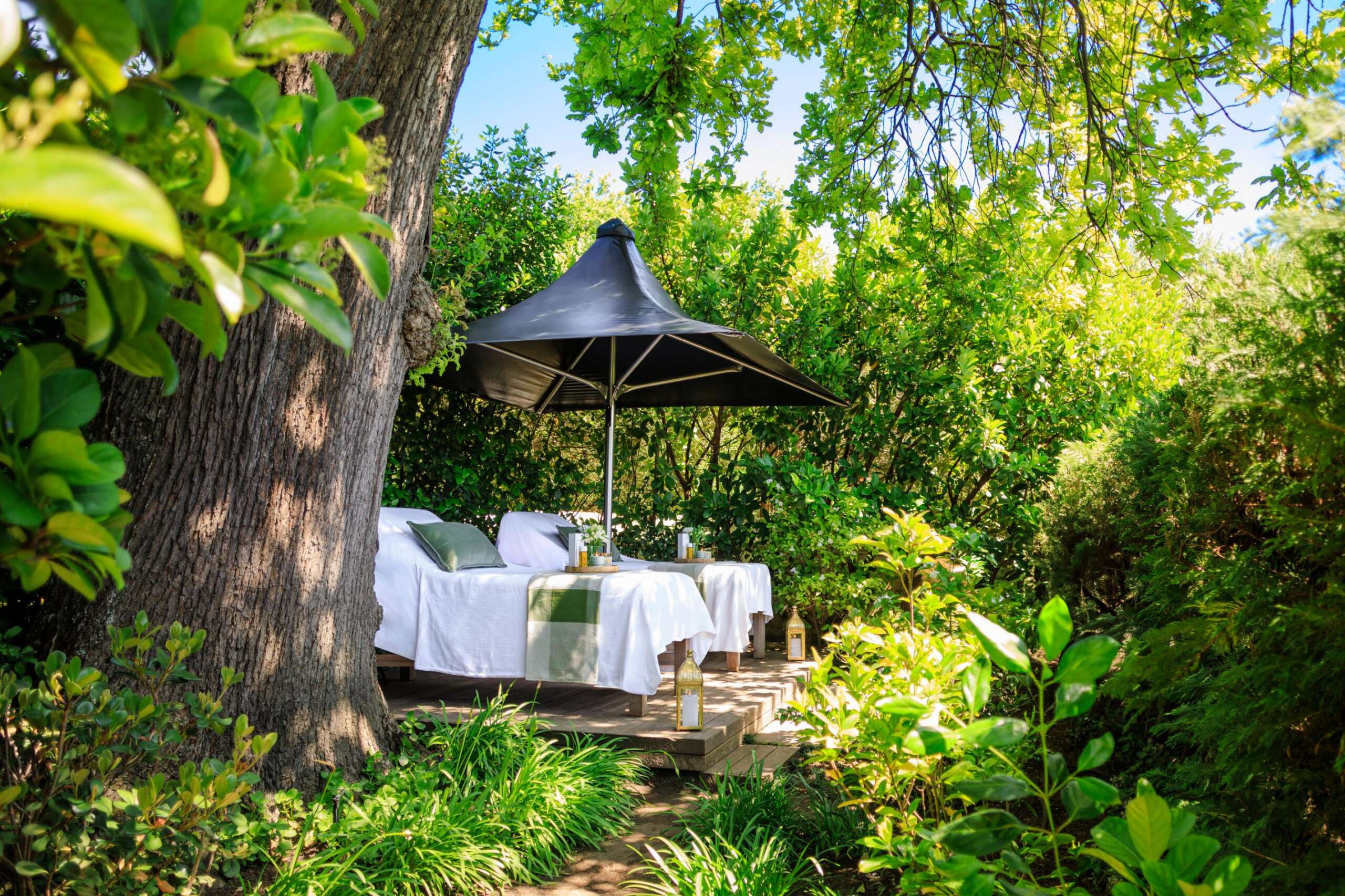 Digital Detox, IRL: Why Luxury Travellers Are Seeking Silence, Not Screens