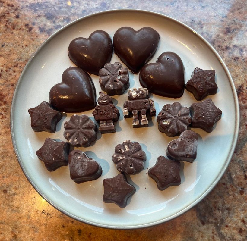 Create Your Own Chocolate Medicine - the Medicine of Joy Chocolate Workshop 25th October at Yoga Experience Illovo