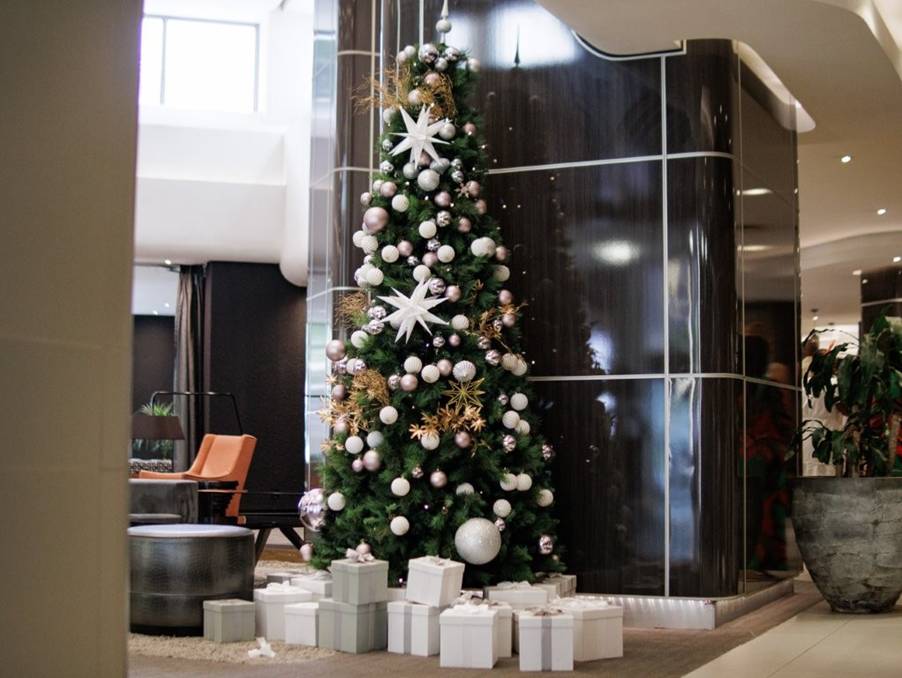 It’s the most wonderful time of the year, as the song tells us, but Christmas can also bring with it a lot of strain when you have to cook a spectacular meal for friends or family. This year, Lacuna Bistro at The Maslow Sandton will lift all that hassle from your shoulders with its luxurious festive feast, served in two sittings: lunch or dinner.
On December 25, from 13h00 to 16h00, and from 18h30 to 21h30, a lavish buffet will be served for just R795 per person. Pay R365 for children 3-10 years old, and those younger than that eat for free. Plus there will be live entertainment, and for the children, a face painter, balloon animal maker and what Christmas event would be complete without Santa Claus making an appearance?
Begin at the mezze station where you can make a wholesome and healthy salad with cucumber, peppers, carrots, red onion, olives, cherry tomatoes, grilled zucchini, grilled brinjal, artichokes, sun-dried tomatoes, gherkins, hummus, basil pesto and feta, plus fresh oysters with a selection of freshly baked breads.
If you prefer your salads already mixed and dressed, load up your plate with Christmas Salad (baby spinach, pomegranate seeds, walnuts, grilled peaches and red onion), butternut, feta and pumpkin seeds salad, sausage salad (assorted cold meats, julienne vegetables and sweet chilli and coriander dressing), Caesar salad (Romaine lettuce, bacon bits, boiled egg, parmesan cheese, garlic croutons, house-made Caesar dressing), broccoli, sweetcorn and avocado salad (charred broccoli, sweetcorn, avocado, rocket leaves and honey mustard dressing), and caprese pasta salad (cherry tomatoes, penne pasta, fresh basil pesto and mozzarella cheese).
The main event includes a carvery with roast prime-rib with red wine and garlic jus and Yorkshire pudding, roast turkey with cranberries sauce, salmon Wellington (Loin of salmon with a spinach mouse rolled with puff pastry); as well as dishes like lamb curry with traditional sambals, crispy skin pork belly served with apple and pineapple relish, savoury rice (spinach, chickpeas, raisins and diced tomato), roasted hasselback baby potatoes, butternut and feta bake, roasted root vegetables, and tender-stem broccoli with almond flakes.
As much as Santa is an essential part of Christmas, so too is dessert. Anyone with even a small sweet tooth will delight in the spread of croquembouche, Christmas pudding, mince pies, assorted miniature desserts, and glazed fruit skewers all around a gingerbread house.
Seize the moment and create memories that last a lifetime. And the best part of it all? There will be no dishes for you to clear and wash up afterwards – the perfect gift on this special day.
EVENT DETAILS
DATE:
Thursday, 25 December 2025
TIMES:
· Lunch: 13h00 - 16h00
· Dinner: 18h30 - 21h30
COST:
· Adults: R795
· Children 3-10 years old: R365
· Children under 3 years: free
VENUE:
Lacuna Bistro Maslow Hotel, Sandton
Corner Grayston Drive & Rivonia Road, Sandton 2146
ENQURIES:
Call 010 226 4815 or email lacuna.bistro@suninternational.com
Alternatively visit the website