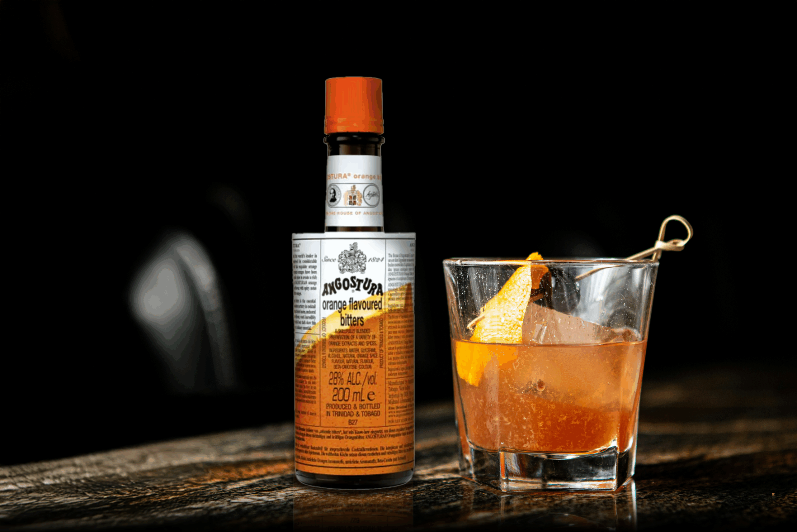 The Minimalist's Cocktail: Why the Old Fashioned is the Ultimate Test of a Bartender's Skill