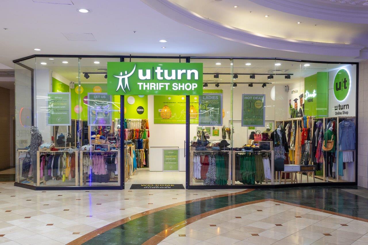 Canal Walk Partners with U-turn to Combat Homelessness at New Thrift Shop