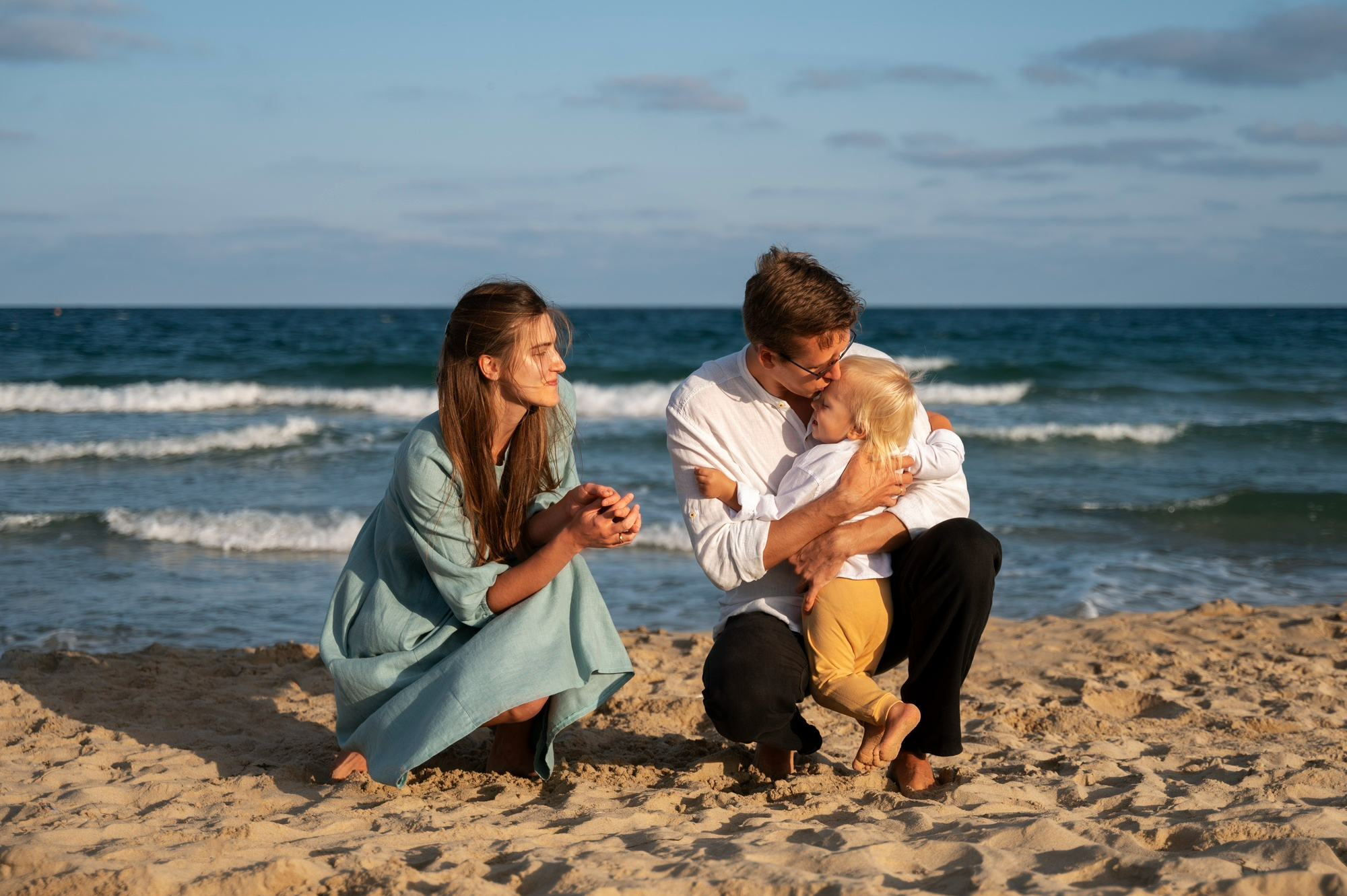 SURVIVING (AND ENJOYING) DECEMBER HOLIDAYS WITH TODDLERS