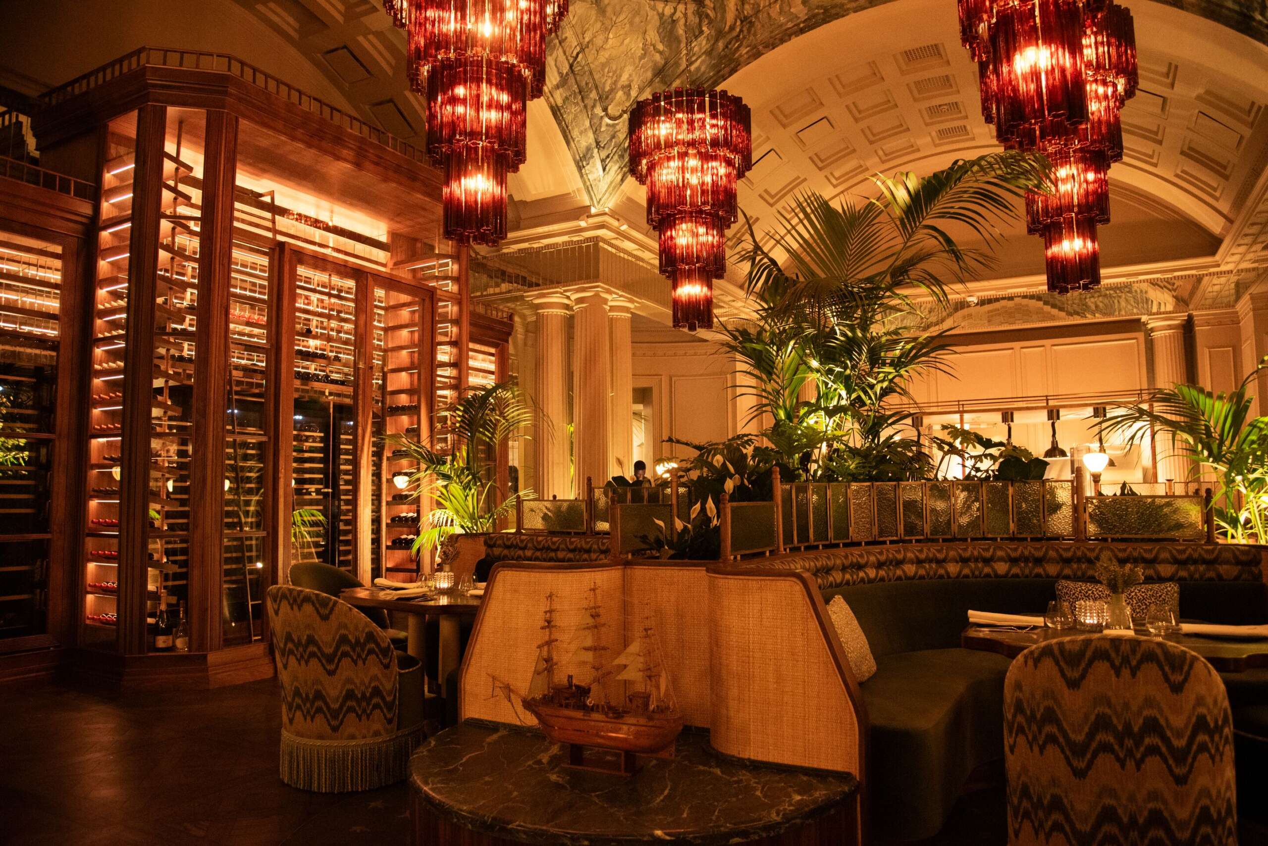AMURA BY ÁNGEL LEÓN OPENS AT MOUNT NELSON, A BELMOND HOTEL, CAPE TOWN: AN IMMERSIVE MARINE-LED RESTAURANT BY THE "CHEF OF THE SEA"