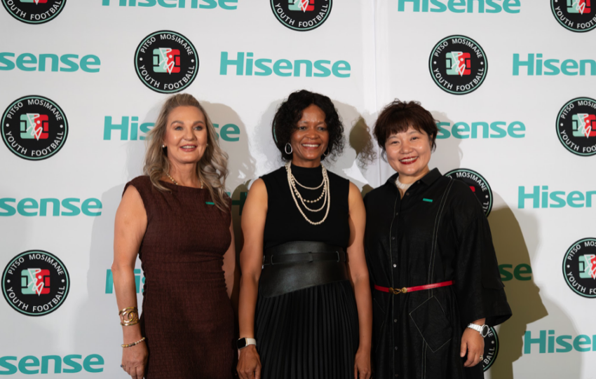 Hisense SA donates 100 mobile devices to Pisto Mosimane's Youth Football