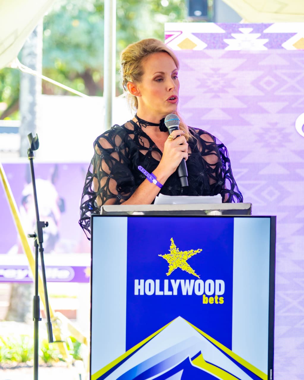 “Anybody can be good in the country,” a celebrated wag once wrote, “there are no temptations there." Well, Hollywoodbets hosts and title sponsors of the Durban July would beg to differ. They have revealed “Country Allure” as the theme for this year’s edition of Africa’s greatest horse racing event.