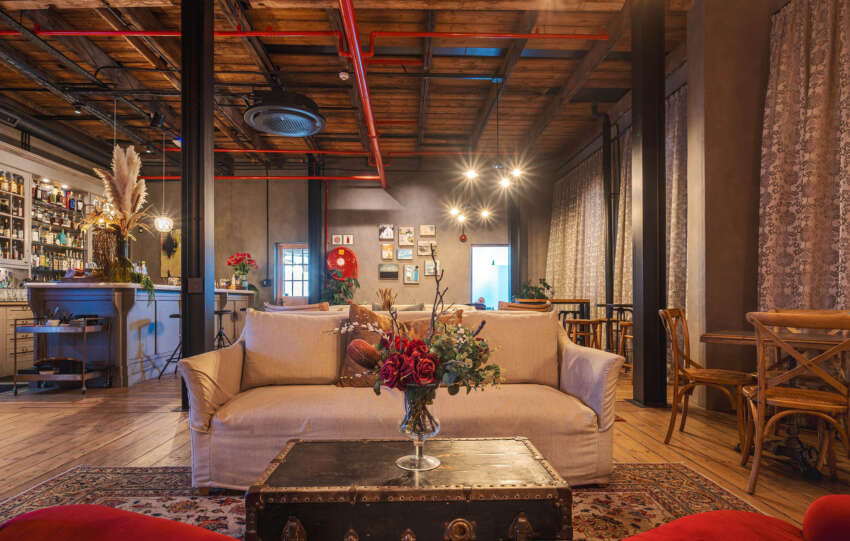 Queen’s Lounge Welcomes the Season with Jazz Nights and Extended Hours
