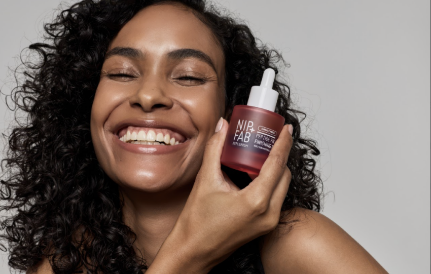 The Rise of the Bathroom Selfie: How Skincare Became a Signal of Personal Identity