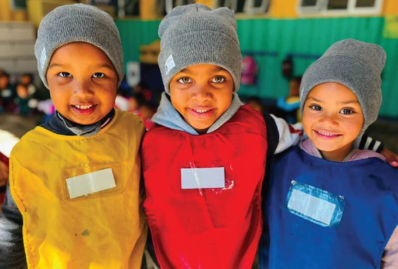 OUTSIDE THE BOWL AFRICA CELEBRATES 10 YEARS OF COMMUNITY IMPACT BY BRINGING 10 000 CHILDREN TOGETHER FOR WORLD CHILDREN'S DAY